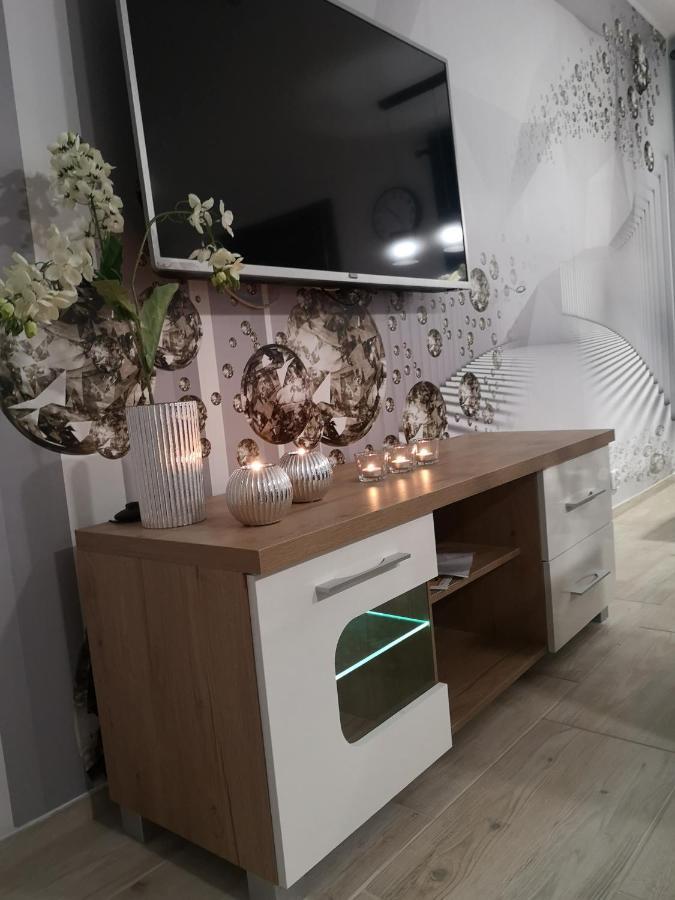 Apertament Kosmos Apartment